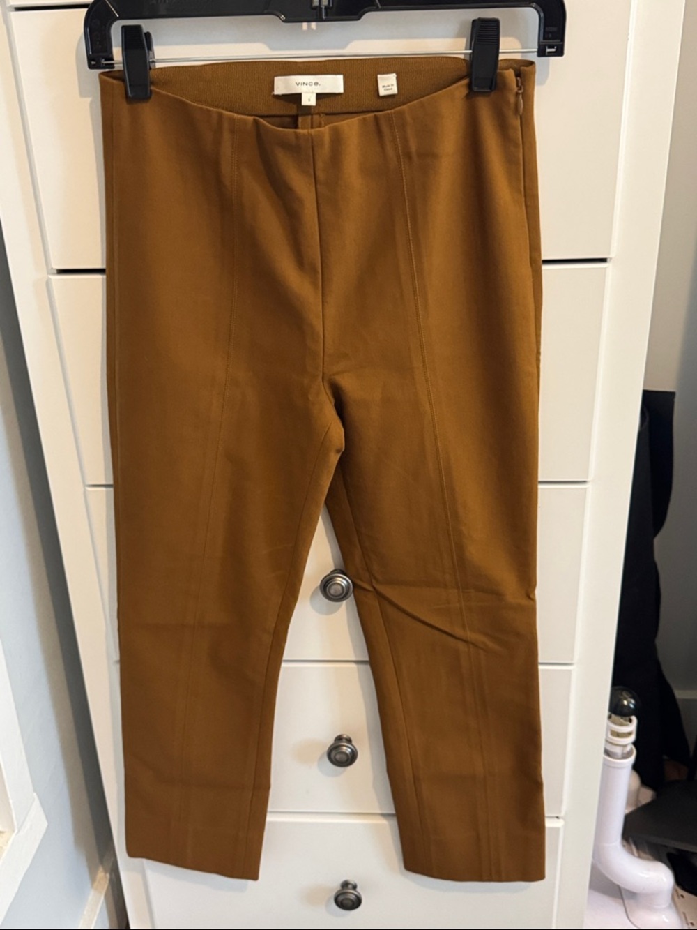 Vince Pants in Camel